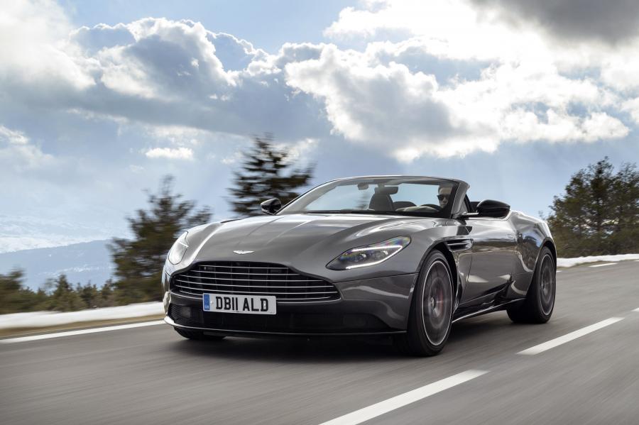  Aston Martin DB11 V8 Volante 2018 года  (WW) (фото 29 из 54)